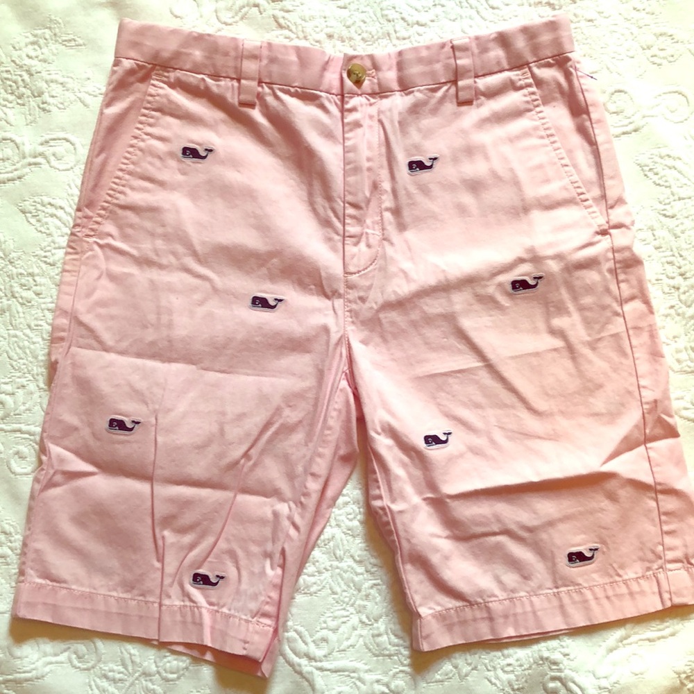 Girls vineyard vines pink shorts with navy whale!